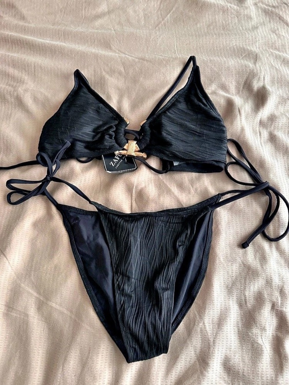 Zaful Textured O-Ring Halter Bikini Set Black Bikini Set